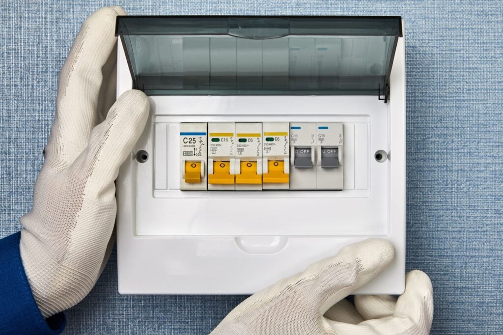 fusebox and consumer unit replacement